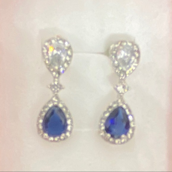18k White Gold Natural Sapphire & CZ Earrings - Picture 4 of 5